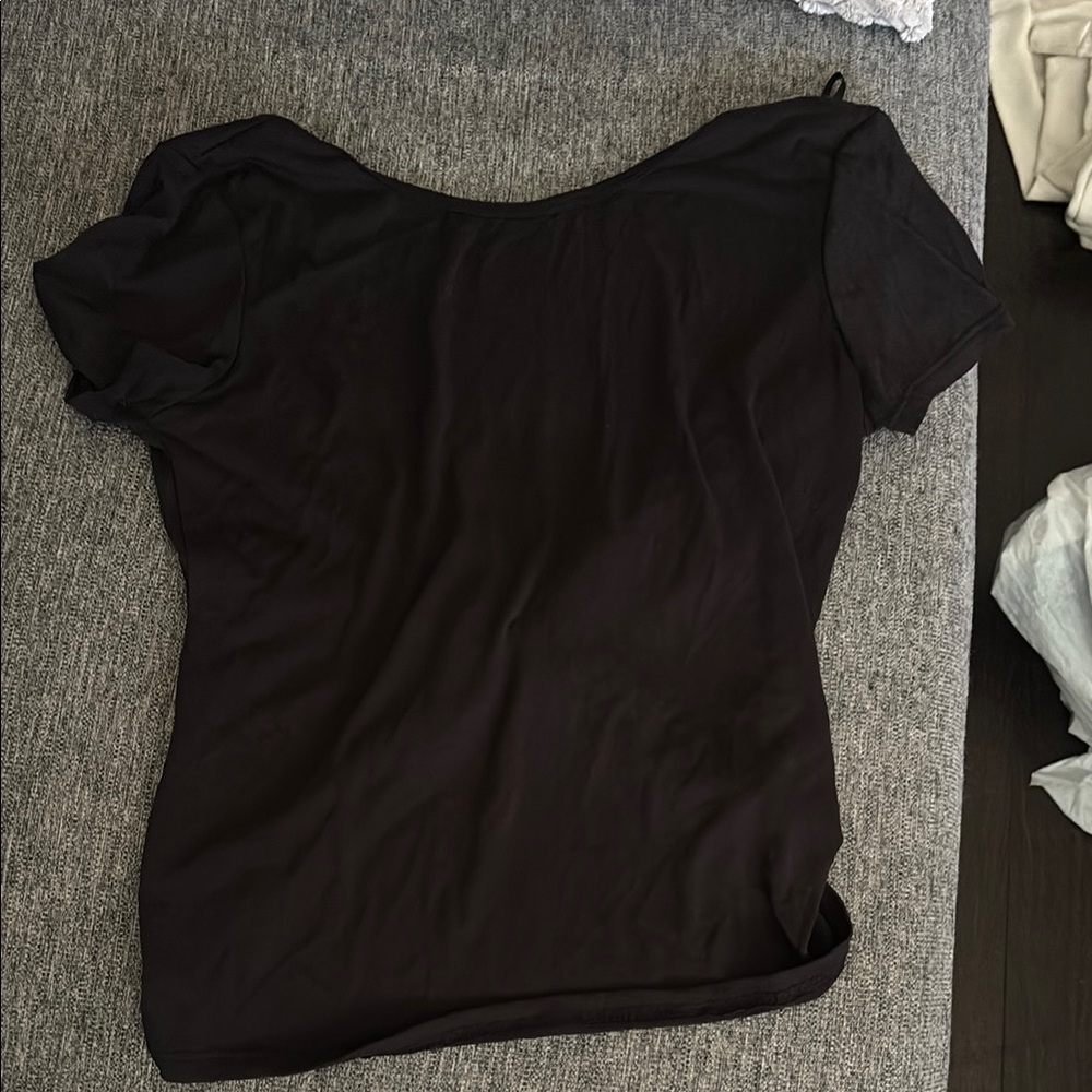Black Short Sleeve Top
